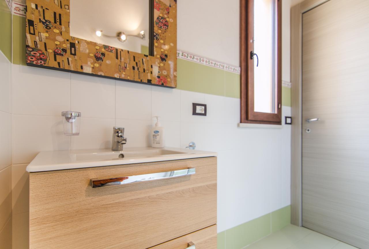 Abbraccio Del Carrubo Bed & Breakfast Scicli Exterior foto